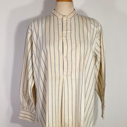 CHEMISES SANS COL FABRICATION CIVIL ANCIENNE EN TISSU RAYE GUERRE 1914 1918 ET 1939 1945